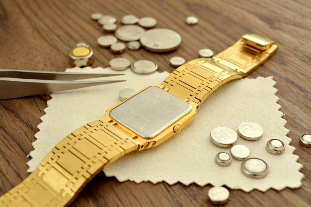 watch, battery, batteries, repair, power, energy, technology, brown technology, brown energy, brown watch, brown power, battery, battery, battery, battery, battery, batteries
